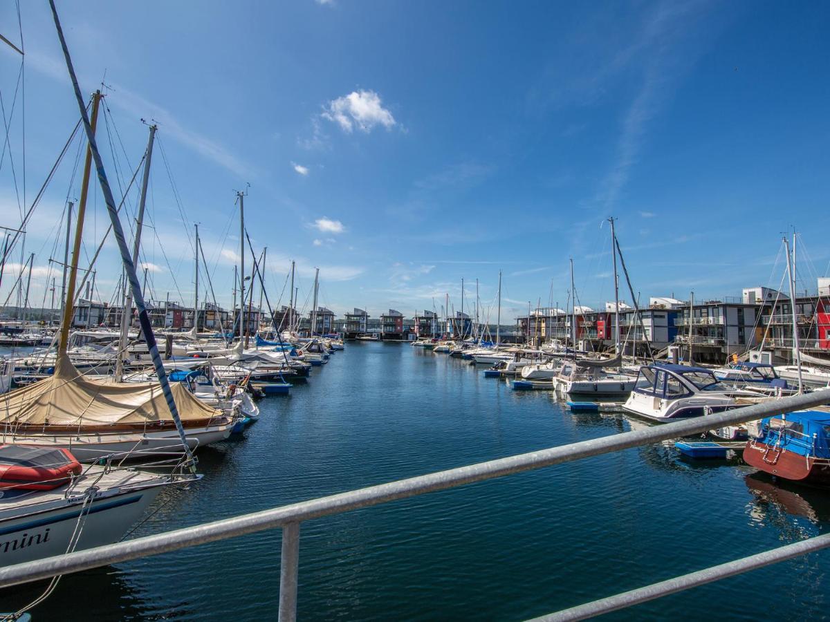 Das James Фленсбург Екстер'єр фото The marina at Ocean Village